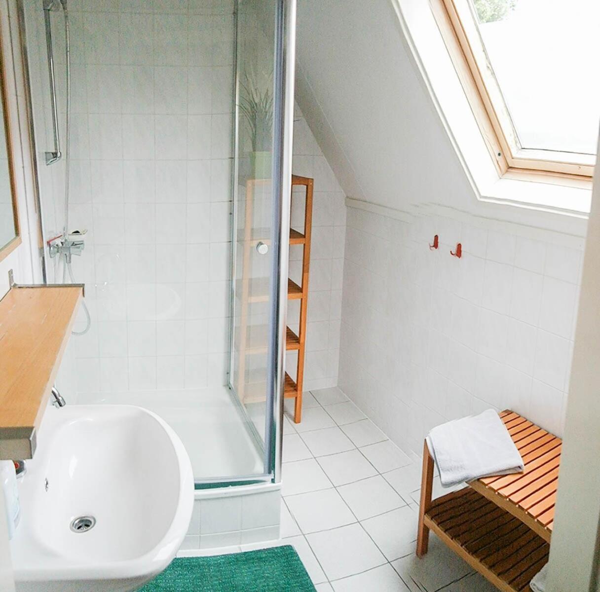 Leonie 6 Pers Holiday Home With A Large Garden Close To The Lauwersmeer Anjum Exterior photo
